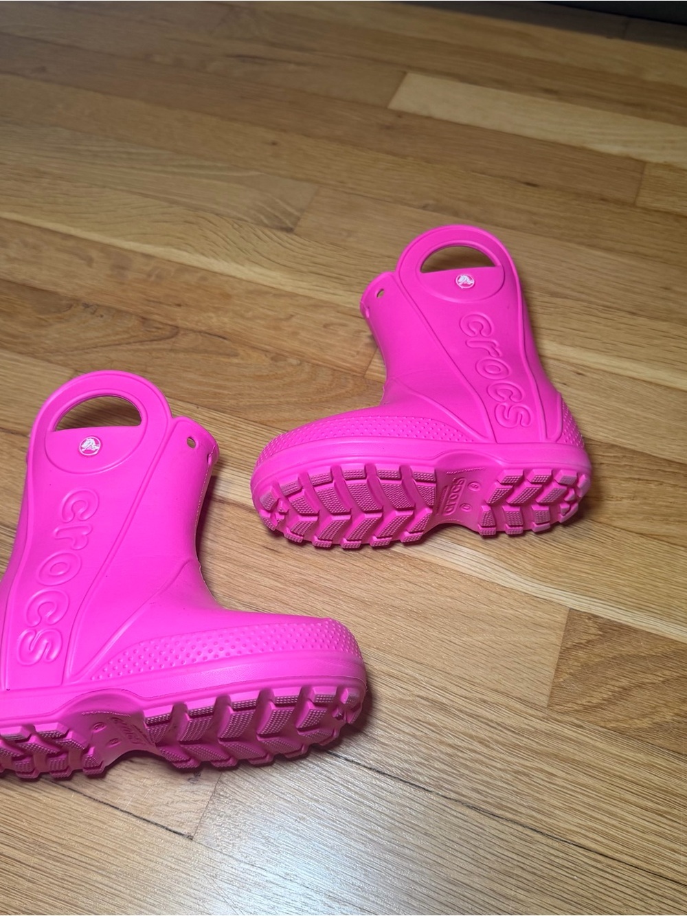 CROCS Kids Hot Pink Handle Rain & Snow Boots - Picture 3 of 4